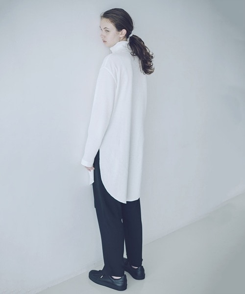 CULLNI（クルニ）の「ロングレイヤードハーフジッププルオーバー