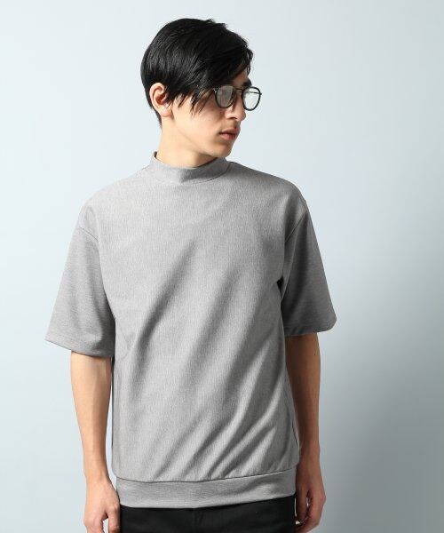 HARE（ハレ）の「ポンチハイネックプルオーバー５分袖（トップス・メンズ・グレー/ネイビー/オフホワイト・Ｍ/Ｓ）」の2枚目の写真