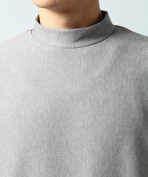HARE（ハレ）の「ポンチハイネックプルオーバー５分袖（トップス・メンズ・グレー/ネイビー/オフホワイト・Ｍ/Ｓ）」の6枚目の写真