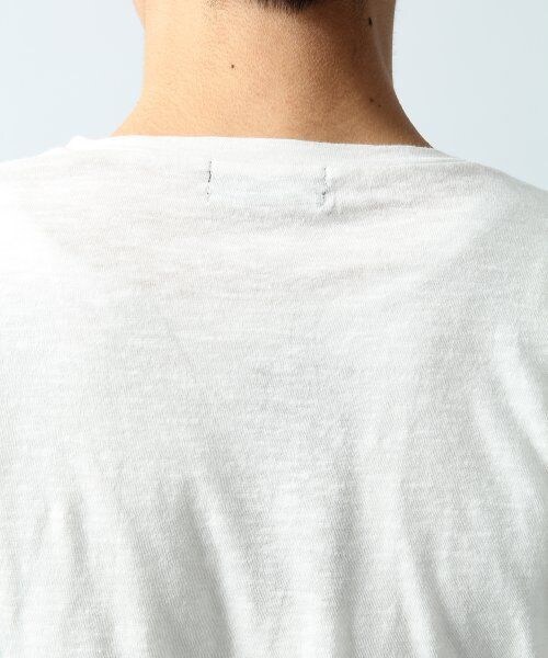 HARE（ハレ）の「スラブＶネックカットソー（トップス・メンズ・グレー/ネイビー/オフホワイト/グリーン/ブルー・Ｌ/Ｍ/Ｓ）」の11枚目の写真