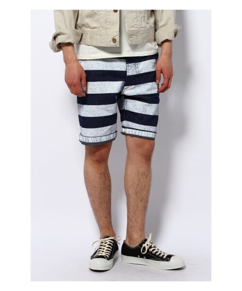 JOURNAL STANDARD J.S HOMESTEAD（ジャーナルスタンダードホームステッド）の「オリジナルプリントデニムプリズンボーダーベイカーショーツ（ショート・ハーフパンツ・メンズ・ネイビー・8/L/M/S）」の2枚目の写真