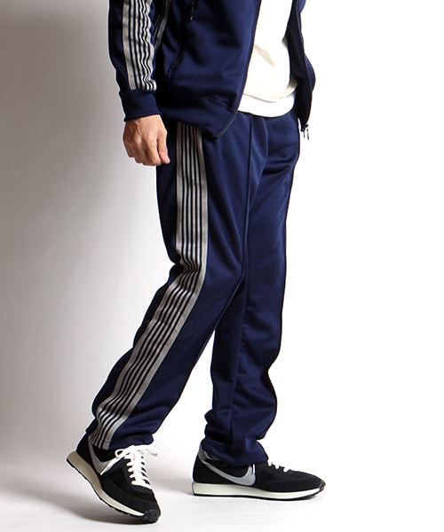 Needles(ニードルス)の「別注Papillon Emb Side Line Track Pant(パンツ・メンズ・ネイビー/パープル・S/M)」の11枚目の写真