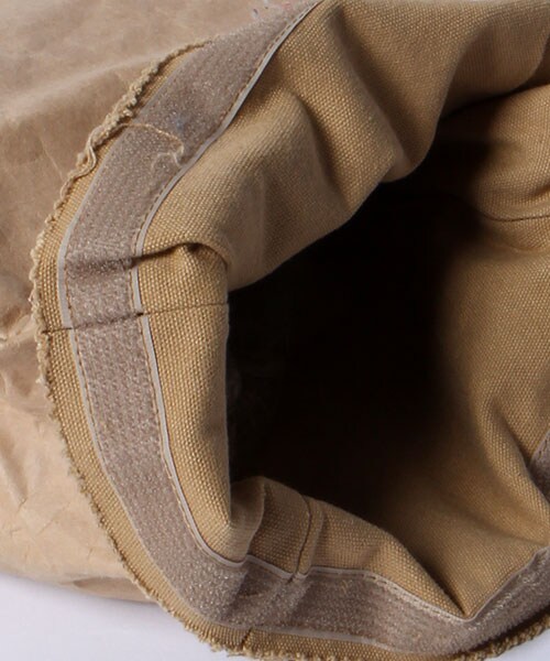 MATATABI（マタタビ）の「BAG -ON THE ROAD-（バッグ・メンズ・ホワイト/ベージュ・ONE SIZE）」の10枚目の写真