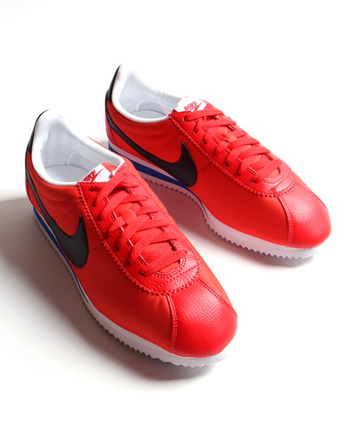 NIKE(ナイキ)の「CLASSIC CORTEZ NYRON(シューズ・メンズ・レッド/ブルー・9/10)」の1枚目の写真