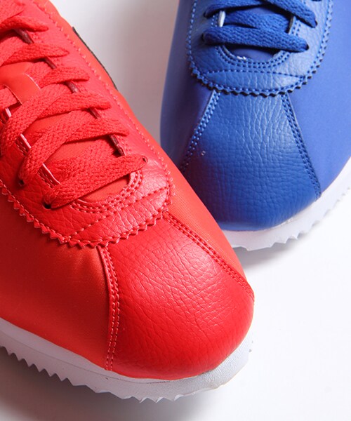 NIKE(ナイキ)の「CLASSIC CORTEZ NYRON(シューズ・メンズ・レッド/ブルー・9/10)」の9枚目の写真
