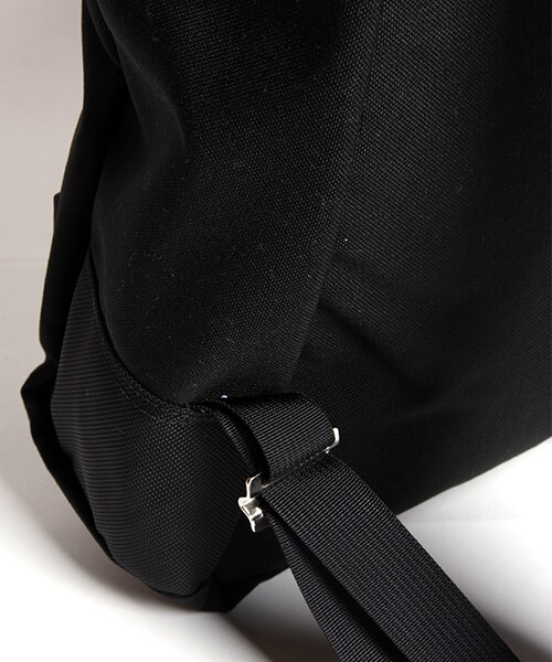 KLETTERWERKS(クレッターワークス)の「MARKET(バッグ・メンズ・ブラック/カモフラージュ・ONE SIZE)」の8枚目の写真