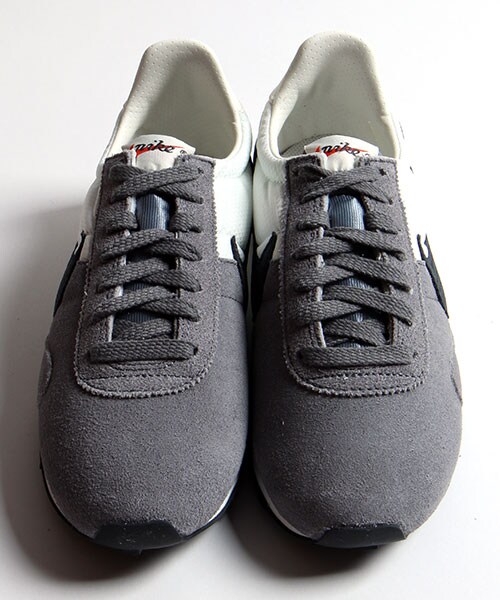 NIKE（ナイキ）の「Wプリモントリオールレーサー（シューズ・メンズ・ブラック/ピンク/グリーン・23.5/24.0/24.5）」の4枚目の写真