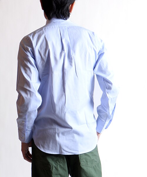 INDIVIDUALIZED SHIRTS(インディビジュアライズドシャツ)の「CORDING TWILL BD SHIRT -STANDARD FIT-(トップス・メンズ・ホワイト/ブルー・14H/15)」の5枚目の写真