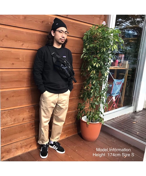 patagonia(パタゴニア)の「Patagonia(パタゴニア) メンズ・P-6 ラベル・アップライザル・クルー・スウェットシャツ #39543 Classic Navy (CNY)(スウェット・メンズ・その他)」の4枚目の写真
