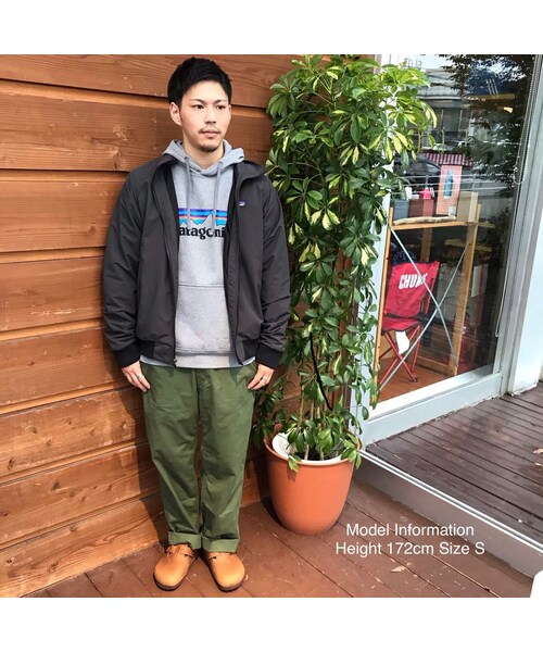 patagonia（パタゴニア）の「Patagonia(パタゴニア)　メンズ・P-6ロゴ・アップライザル・フーディ　#39539 　Black (BLK)（パーカー・メンズ・その他）」の2枚目の写真