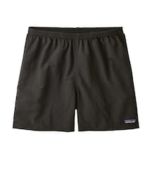 patagonia | Patagonia(パタゴニア)　メンズ・バギーズ・ショーツ　５インチ　#57021　  Black (BLK)　18-ptbs5m8-blk(その他パンツ)
