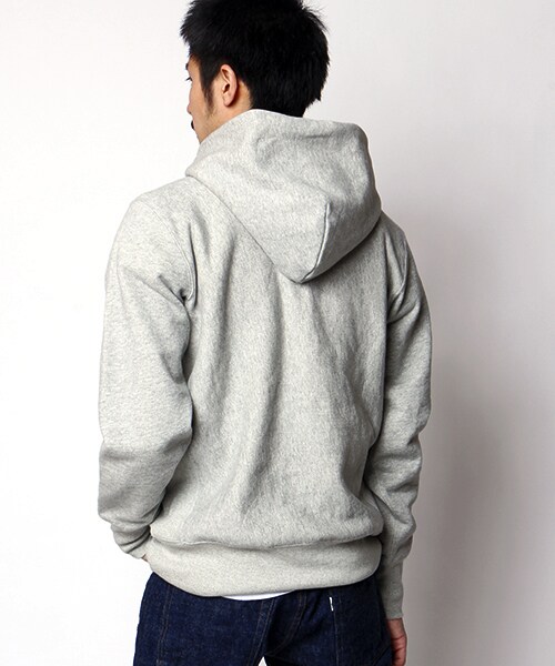 Champion（チャンピオン）の「別注リバースウィーブプルオーバーパーカー（トップス・メンズ・グレー/ブラック/ネイビー・S/M/L）」の5枚目の写真