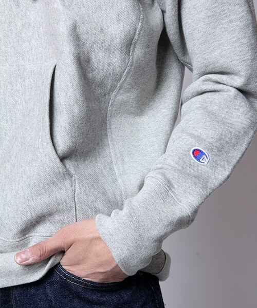 Champion（チャンピオン）の「別注リバースウィーブプルオーバーパーカー（トップス・メンズ・グレー/ブラック/ネイビー・S/M/L）」の7枚目の写真