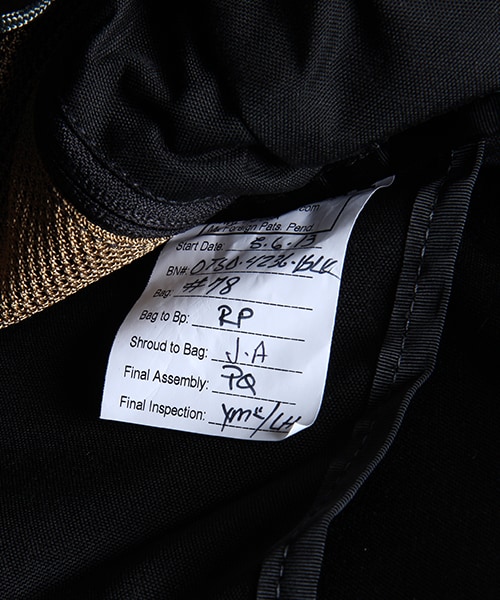 MYSTERY RANCH（ミステリーランチ）の「OUTSIDER（バッグ・メンズ・ブラック/ブラウン/カモフラージュ・ONE SIZE）」の11枚目の写真