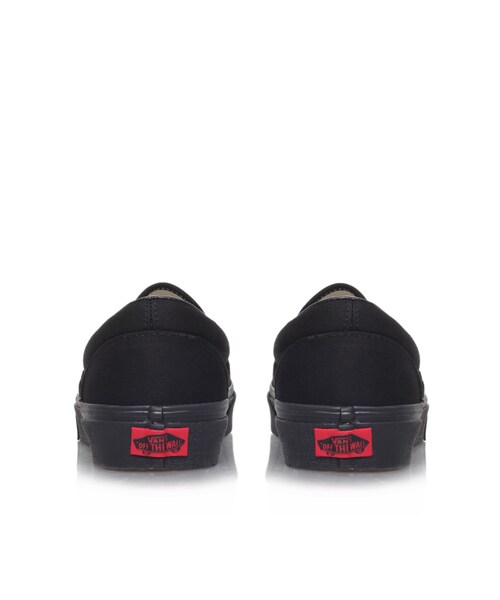 VANS(バンズ)の「CLASSIC SLIP ON(シューズ・メンズ・BLACK・40/41/41.5/42/42.5/43/43.5/44/44.5/45)」の3枚目の写真
