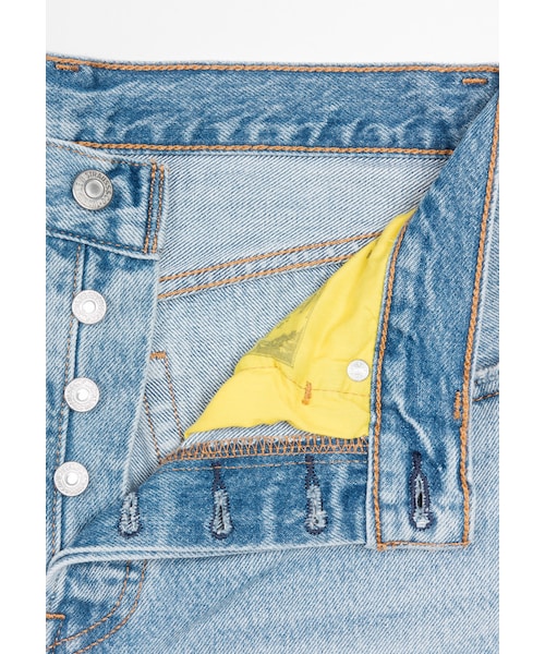 Levi's（リーバイス）の「Levi's x Peanuts 501 Crop Jeans