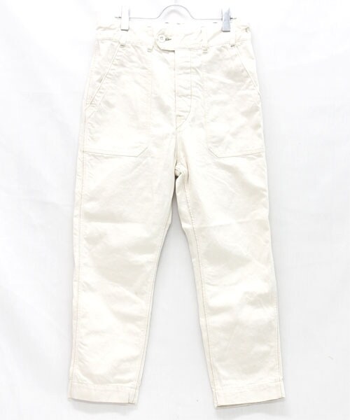 RNA-N（アールエヌエーエヌ）の「フレンチワークパンツ（パンツ・レディース・クリーム/ネイビー・S/M）」の4枚目の写真