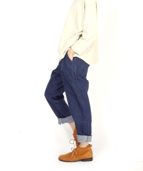 RNA-N（アールエヌエーエヌ）の「フレンチワークパンツ（パンツ・レディース・クリーム/ネイビー・S/M）」の3枚目の写真
