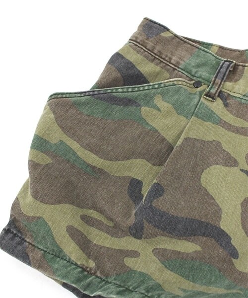 RNA（アールエヌエー）の「＜予約＞プリントタックショーパン（パンツ・レディース・フッドランドカモフラ/タイガーカモフラ/ヒョウ柄(キャメル)・M）」の11枚目の写真