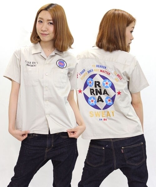 RNA SWEAT(アールエヌエースウェット)の「<予約>エアプレーン柄シャツ(トップス・レディース・ブラック/オリーブ/ベージュ・M)」の3枚目の写真