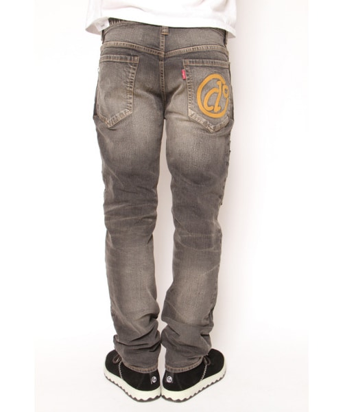 DOARAT（ドゥアラット）の「FULLY REPAIRED DENIM PANTS（）」 - WEAR