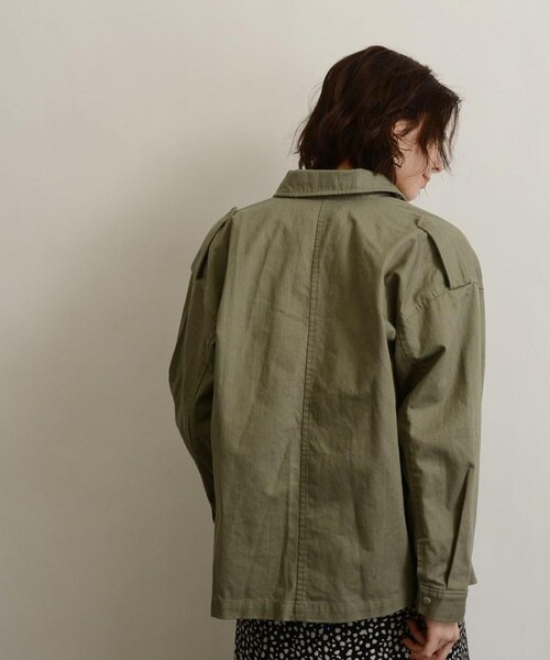 OZOC(オゾック)の「コットンサファリジャケット(ジャケット/アウター・レディース・カーキ(027)・38(M))」の4枚目の写真