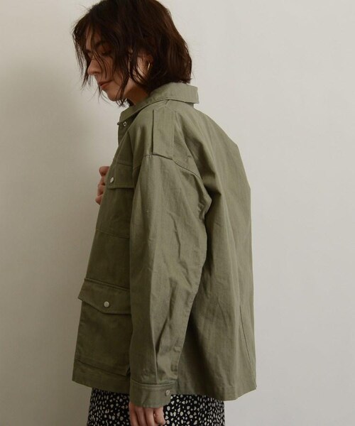 OZOC(オゾック)の「コットンサファリジャケット(ジャケット/アウター・レディース・カーキ(027)・38(M))」の3枚目の写真