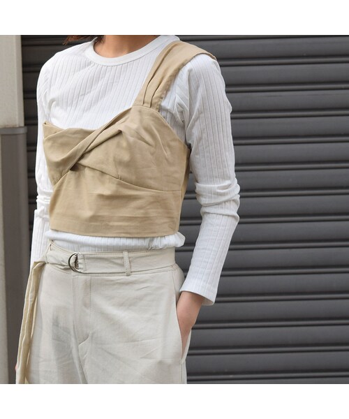 no brand（ノーブランド）の「ワンショルダービスチェ（Tシャツ/カットソー・レディース・その他）」の4枚目の写真