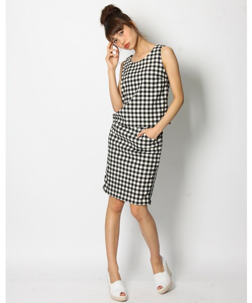 VICKY（ビッキー）の「ギンガムチェックノースリPO（トップス・レディース・インディゴ/ホワイト・M）」の10枚目の写真