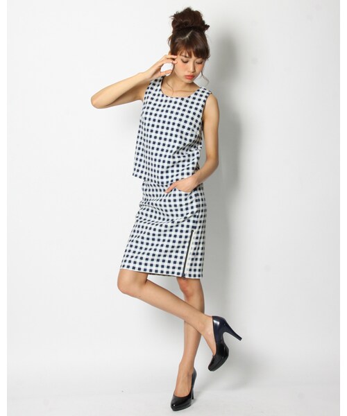 VICKY（ビッキー）の「ギンガムチェックノースリPO（トップス・レディース・インディゴ/ホワイト・M）」の9枚目の写真