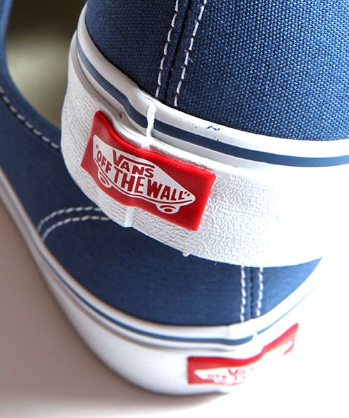 VANS(バンズ)の「AUTHENTIC(シューズ・メンズ・ホワイト/ネイビー/その他/柄6/ブラック/レッド・8/9/10)」の14枚目の写真