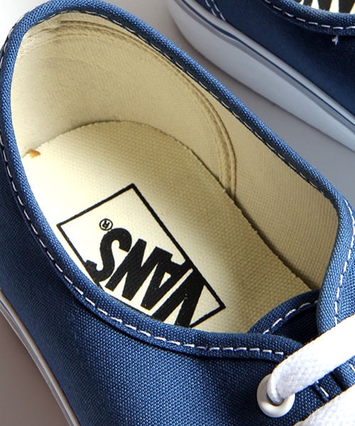 VANS(バンズ)の「AUTHENTIC(シューズ・メンズ・ホワイト/ネイビー/その他/柄6/ブラック/レッド・8/9/10)」の13枚目の写真