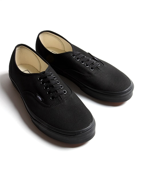 VANS(バンズ)の「AUTHENTIC(シューズ・メンズ・ホワイト/ネイビー/その他/柄6/ブラック/レッド・8/9/10)」の2枚目の写真