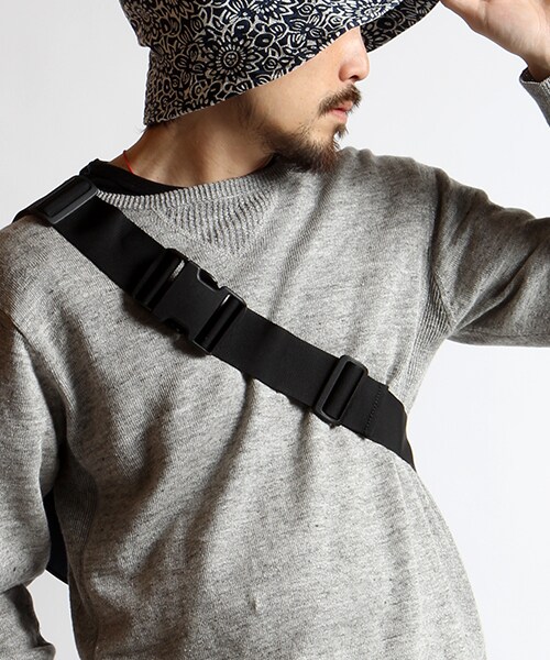 KELTY(ケルティ)の「別注PREMIUM FANN(バッグ・メンズ・ブラック/ネイビー・ONE SIZE)」の16枚目の写真