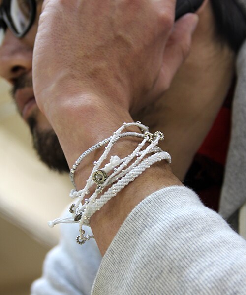 wakami（ワカミ）の「別注 3WAYブレスレット（アクセサリー・メンズ・ホワイト/ブラック/ブルー・ONE SIZE）」の16枚目の写真