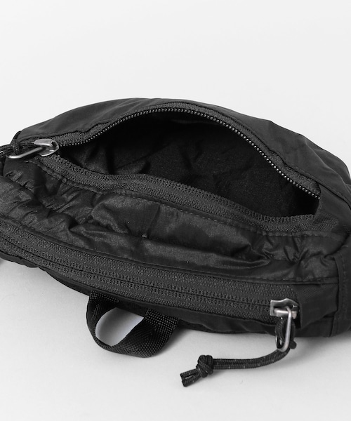 patagonia(パタゴニア)の「patagonia Travel Mini Hip pack(バッグ・レディース・BLK/CNMO/TTPS/REYE/PARC・one)」の10枚目の写真