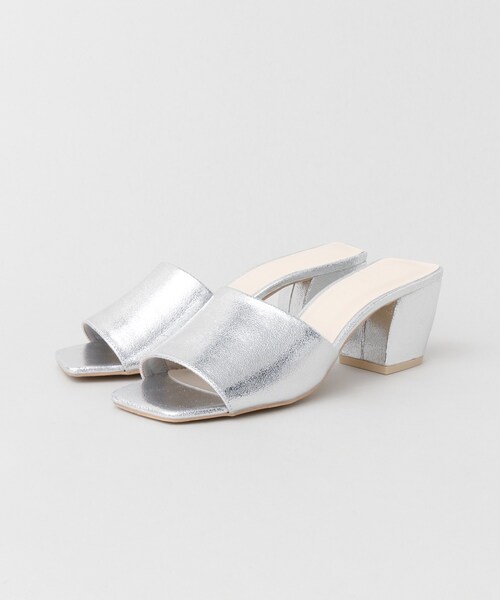 SENSE OF PLACE by URBAN RESEARCH（センスオブプレイスバイアーバンリサーチ）の「スクエアディティールワンバンドミュール（シューズ・レディース・BEIGE/WHITE/PYTHON/GOLD/SILVER/ORANGE/PINK/L.BLUE/BLACK/CLEAR・S/M/L）」の6枚目の写真