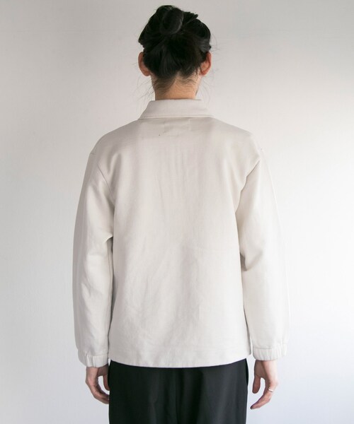 MHL.（エムエイチエル）の「MHL. DRY LOOPBACK JERSEY（トップス・メンズ・032 IVORY/20CHARCOAL・M/L）」の7枚目の写真