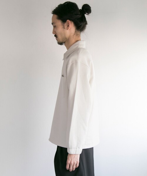 MHL.（エムエイチエル）の「MHL. DRY LOOPBACK JERSEY（トップス・メンズ・032 IVORY/20CHARCOAL・M/L）」の6枚目の写真