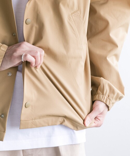 URBAN RESEARCH（アーバンリサーチ）の「move fitフーディーコーチジャケット（ジャケット/アウター・メンズ・NAVY/CCL/BLACK/BEIGE・M/L）」の7枚目の写真