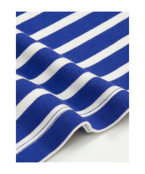 w closet(ダブルクローゼット)の「ボーダーパワーショルダープルオーバー(トップス・レディース・オフホワイト×ブラック/ブルー×オフホワイト/ブラック×オフホワイト・FREE)」の7枚目の写真