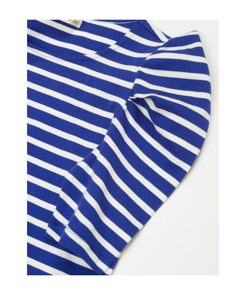 w closet(ダブルクローゼット)の「ボーダーパワーショルダープルオーバー(トップス・レディース・オフホワイト×ブラック/ブルー×オフホワイト/ブラック×オフホワイト・FREE)」の6枚目の写真