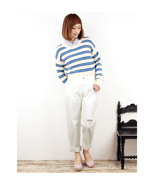 w closet（ダブルクローゼット）の「10ozダメージ加工ボーイフレンドホワイトデニムパンツ（パンツ・レディース・ホワイト・FREE）」の11枚目の写真