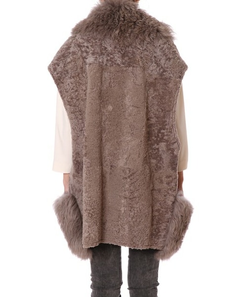 GRACE CONTINENTAL（グレースコンチネンタル）の「ドルマンムートン