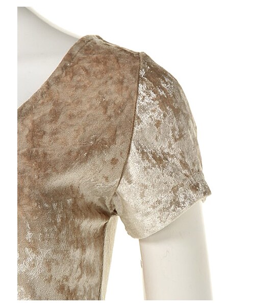 FIG&VIPER（フィグアンドバイパー）の「ベロアショートTOP（トップス・レディース・グレー/ピンク/パープル/ホワイト・FREE）」の8枚目の写真