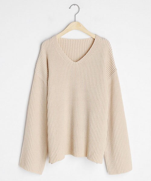 DHOLIC（ディーホリック）の「リブVネックルーズニット（ニット/セーター・レディース・グリーン/ブラック/ブルー/ベージュ・FREE）」の3枚目の写真