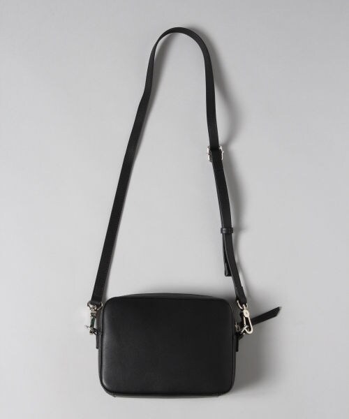 HARE（ハレ）の「BOXサコッシュBAG（バッグ・ブラック/ネイビー）」の4枚目の写真
