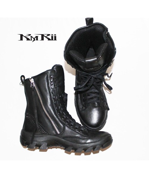 KMRii（ケムリ）の「KMRii ・ケムリ・'19/S/S・BLACK METAL SNEAKER 04