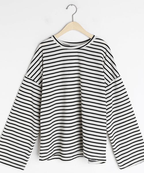 DHOLIC（ディーホリック）の「ボーダーボクシーフィットTシャツ（Tシャツ/カットソー・レディース・ブラウン/イエロー/ピンク/ブラック/ブルー・FREE）」の2枚目の写真