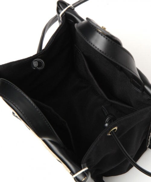 studio CLIP（スタディオクリップ）の「ウィロー2WAYスクエアトートバッグ[WEB先行予約]（バッグ・ブラック/ベージュ）」の12枚目の写真